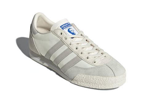 liam gallagher adidas spezial 2022